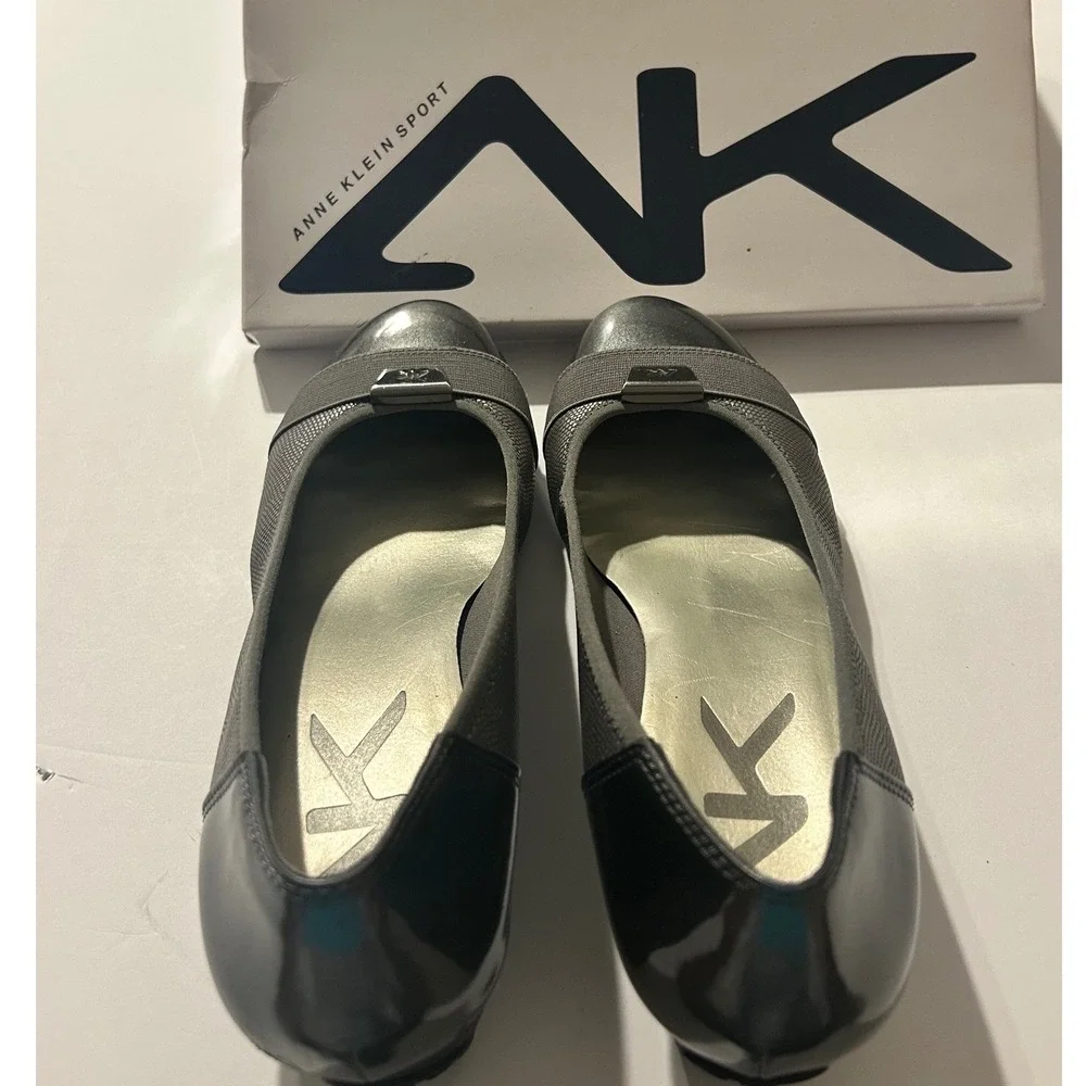 Anne Klein Sport Akbirta Pewter Metallic Wedge Pumps Shoes 8.5M 25020445-BG0